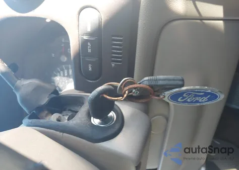 2004 Ford Expedition Eddie Bauer z USA, uszkodzony, nr VIN 1FMFU18LX4LA66039